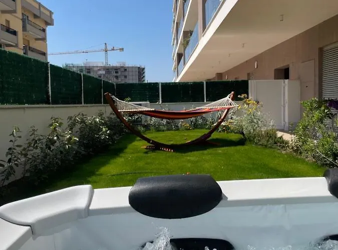 Lucia's House * 바리