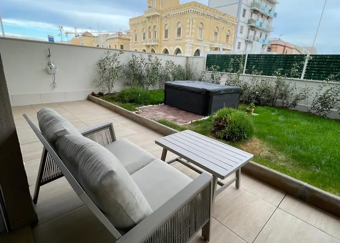 Daire Lucia's House *